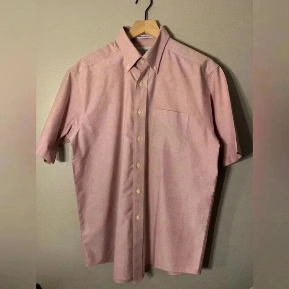 L.L. Bean Mens 100% Cotton Pink Chambray Dress Shirt Size 15.5 Wrinkle Resistant - Picture 1 of 10